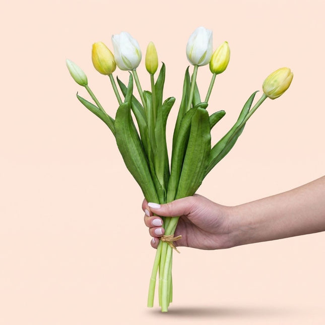 Tulip Bouquet - Soft Light - ‘Real Touch’ Artificial Tulips - 7 Tulip Stems - 40 Cm